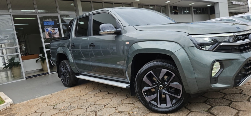 volkswagen amarok 3.0 v6 tdi diesel extreme cd 4motion automatico 4p 20250