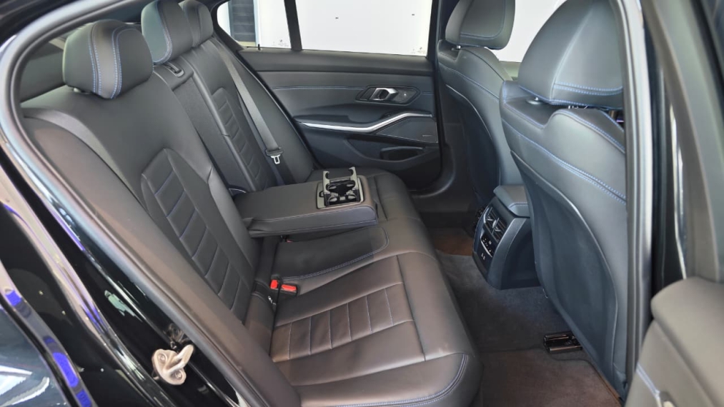 bmw 320i 2.0 16v turbo flex m sport automatico 4p 2024