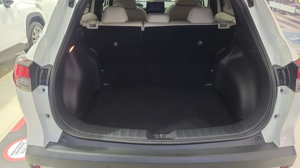 ford vau 1.8 hibrido 4p automatico 2022