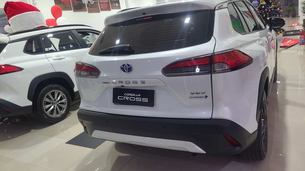 ford vau 1.8 hibrido 4p automatico 2022
