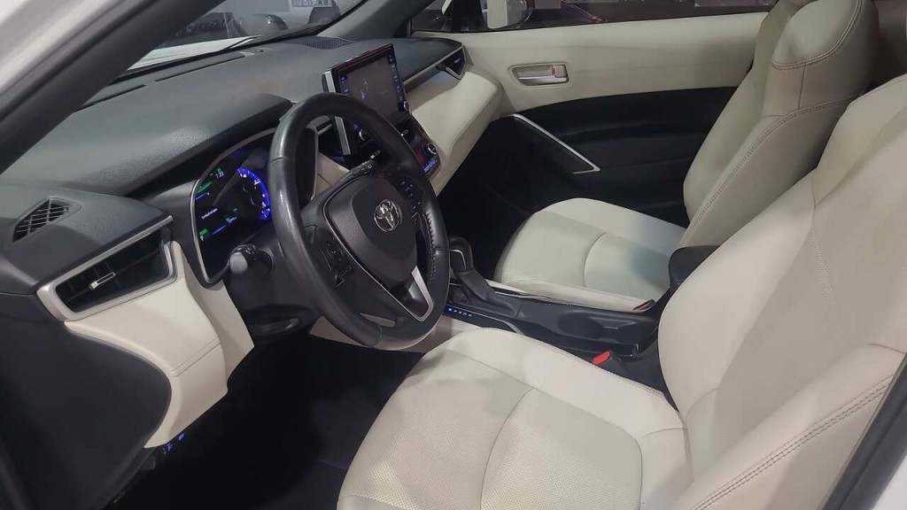 ford vau 1.8 hibrido 4p automatico 2022