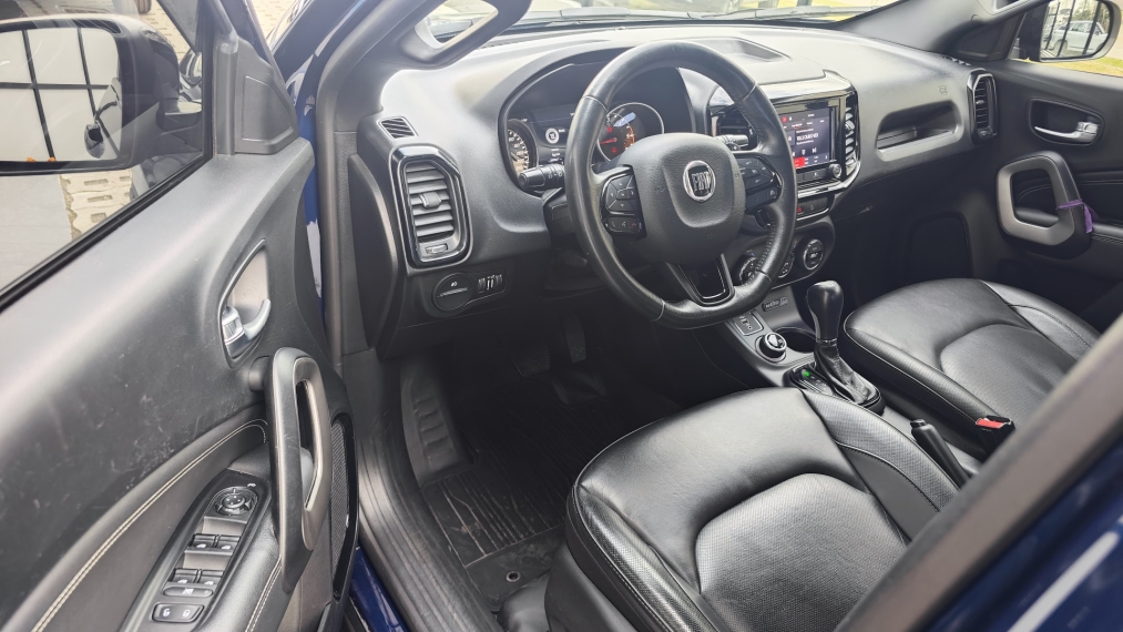 fiat toro 2.0 16v turbo diesel ultra 4wd at9 1.9 4p automatico 2021