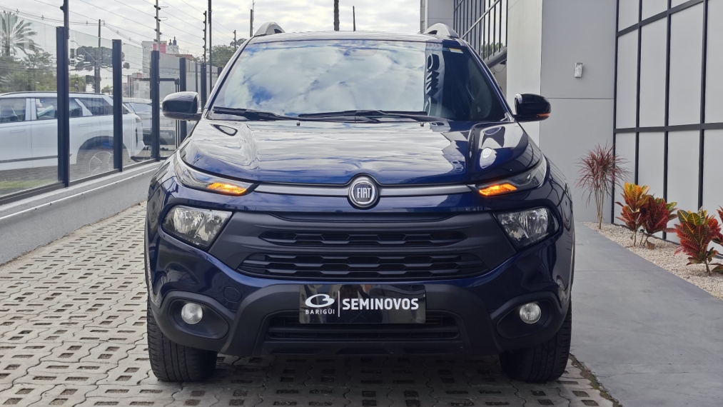 fiat toro 2.0 16v turbo diesel ultra 4wd at9 1.9 4p automatico 2021