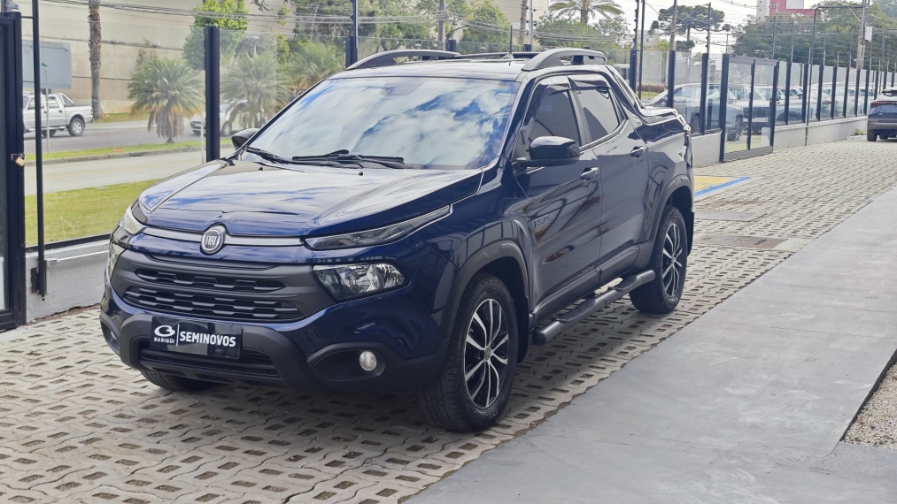 fiat toro 2.0 16v turbo diesel ultra 4wd at9 1.9 4p automatico 2021