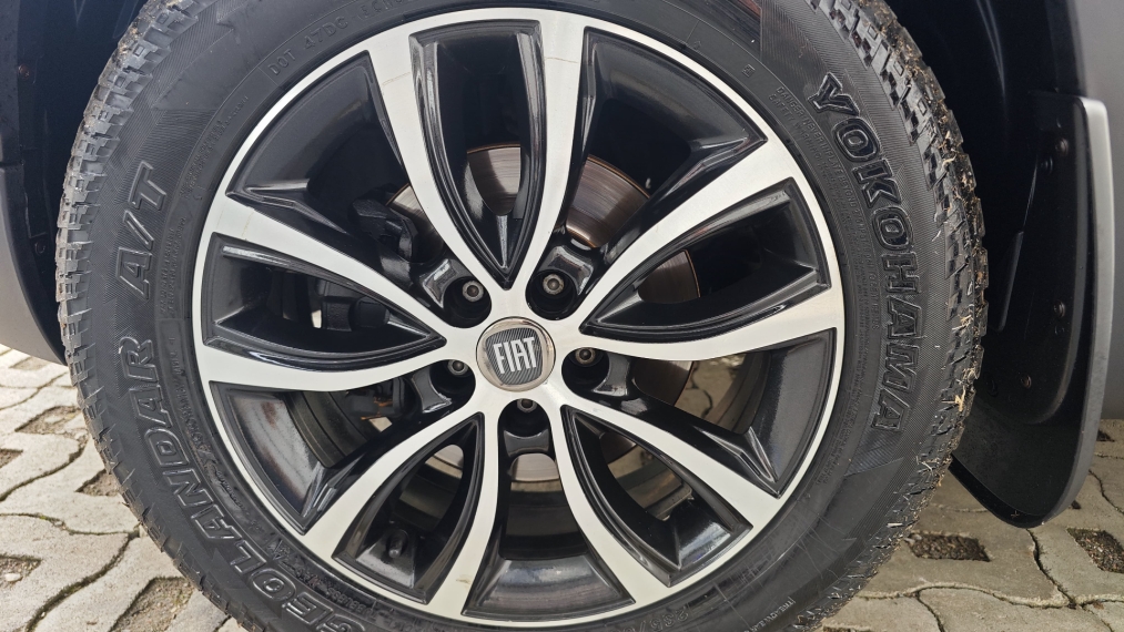 fiat toro 2.0 16v turbo diesel ultra 4wd at9 1.9 4p automatico 2021