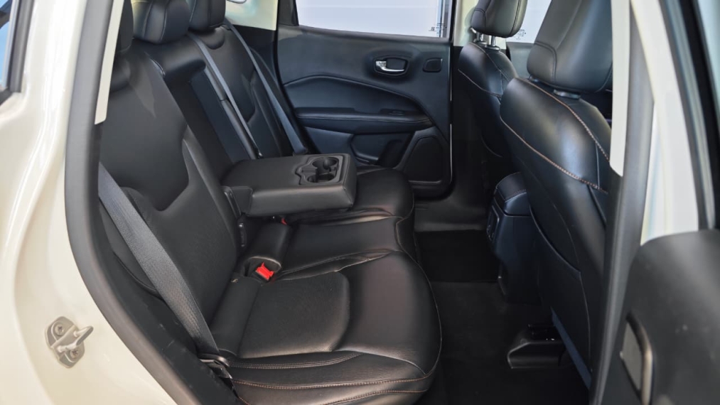 jeep compass 2.0 16v diesel longitude 4x4 automatico flex 4p 2018