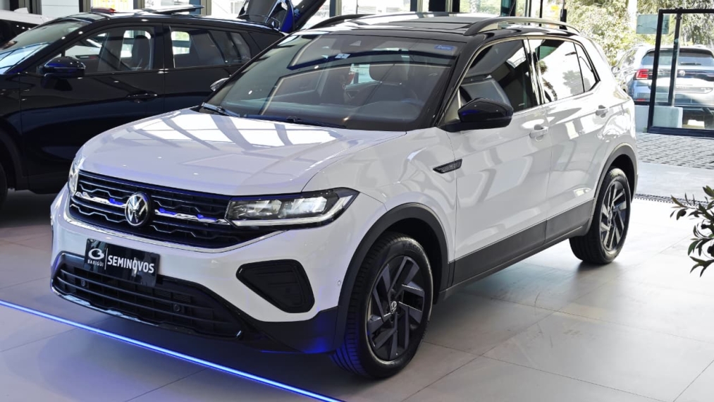 volkswagen t-cross 1.4 250 tsi total flex highline automatico 4p 2025