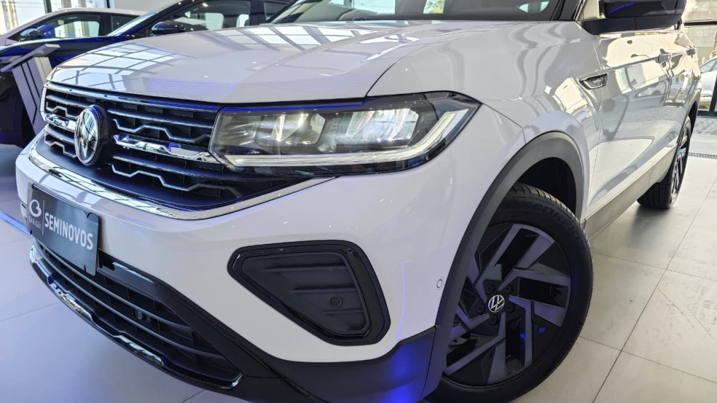 volkswagen t-cross 1.4 250 tsi total flex highline automatico 4p 2025