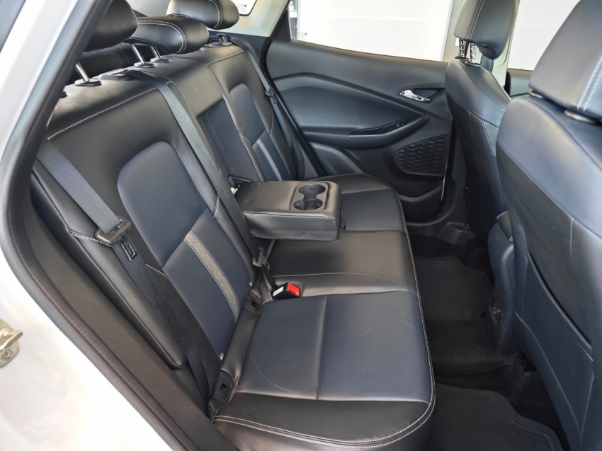 volkswagen t-cross 1.4 250 tsi total flex highline automatico 4p 2025