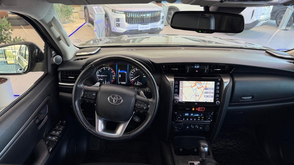 toyota hilux sw4 2.7 vvt-i flex srv 7l 4x2 automatico diesel 4p 2021