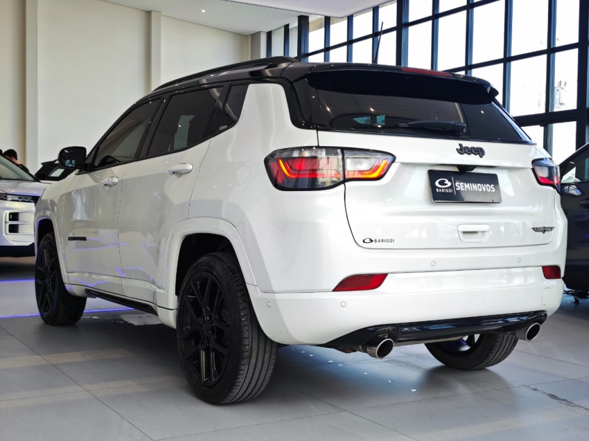 jeep compass 2.0 hurricane 4 turbo gasolina blackhawk at9 4p automatico 2025