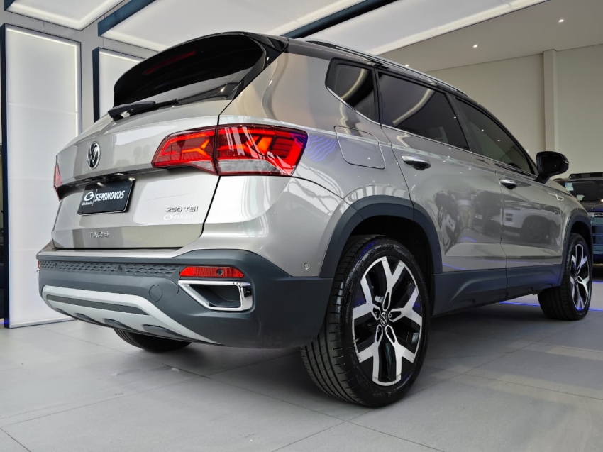 volkswagen taos 1.4 250 tsi total flex highline automatico 4p 2024