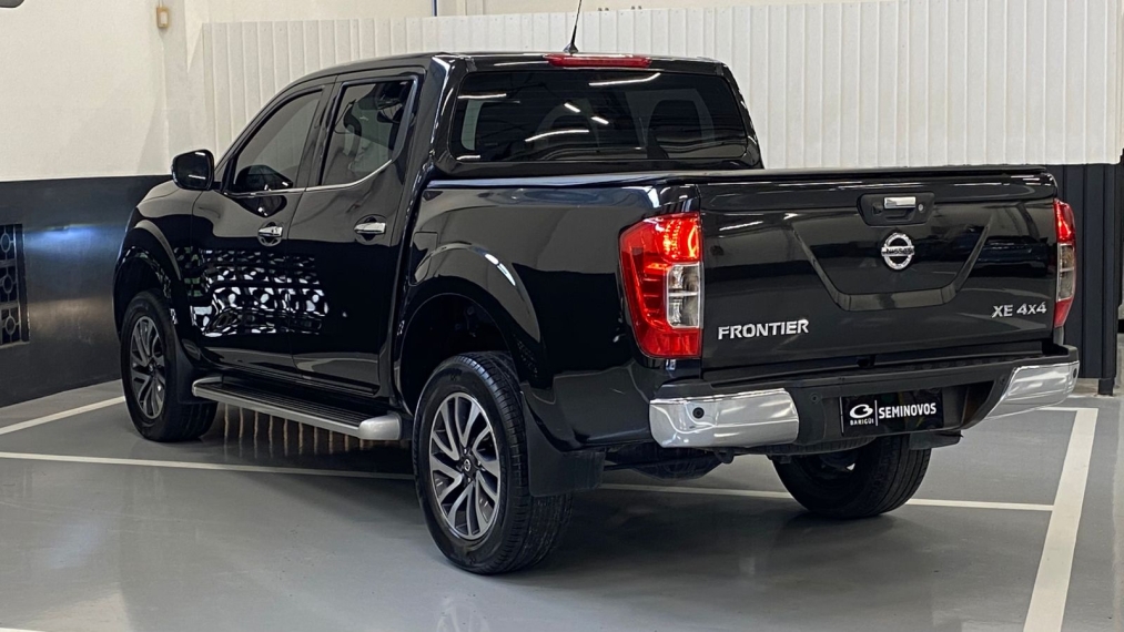 nissan frontier 2.3 16v turbo diesel xe cd 4x4 automatico 4p 2020
