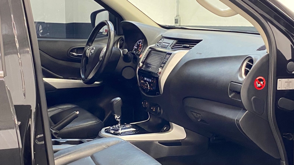 nissan frontier 2.3 16v turbo diesel xe cd 4x4 automatico 4p 2020