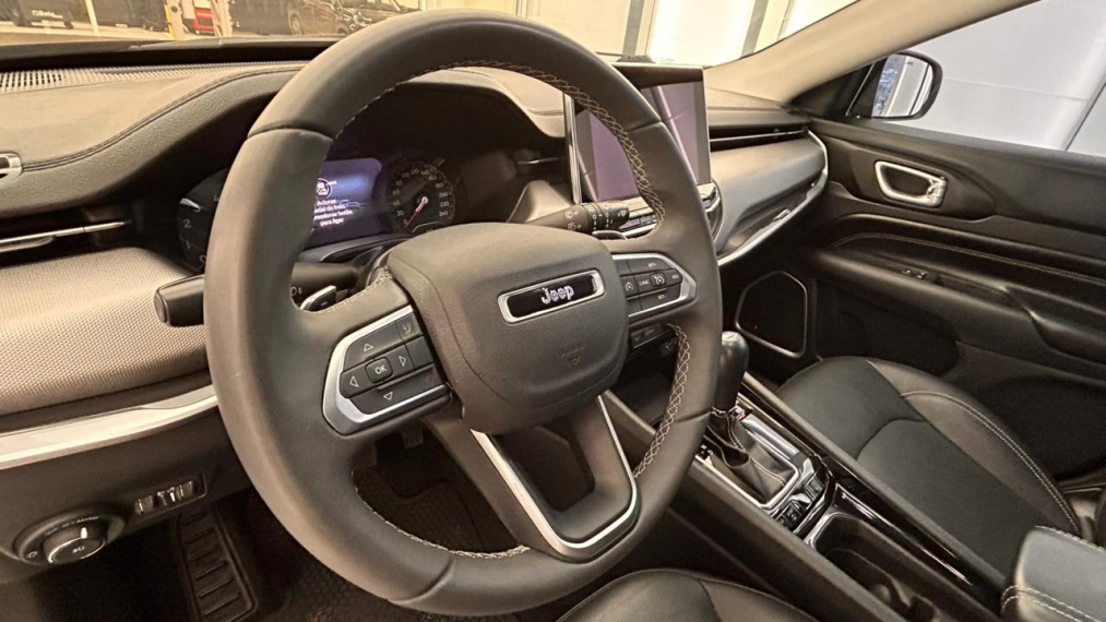 jeep compass 1.3 t270 turbo flex longitude at6 4p automatico 2023