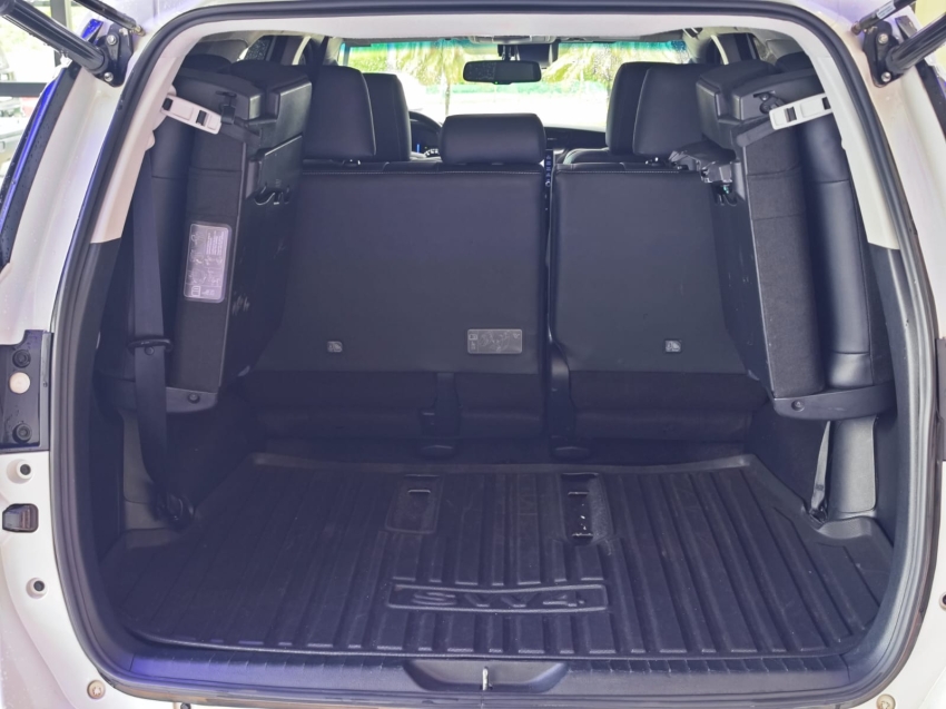 toyota hilux sw4 2.8 d-4d turbo diesel srx 7l 4x4 automatico 4p 2021
