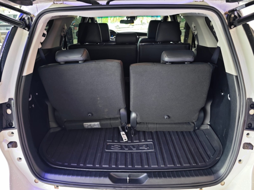 toyota hilux sw4 2.8 d-4d turbo diesel srx 7l 4x4 automatico 4p 2021