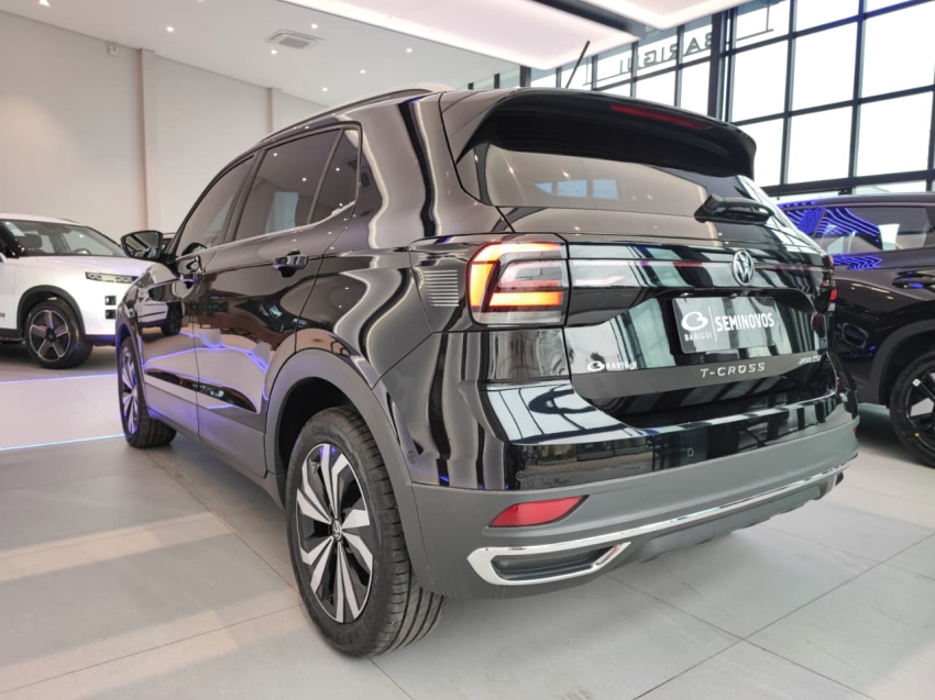 volkswagen t-cross 1.4 250 tsi total flex highline automatico 4p 20245
