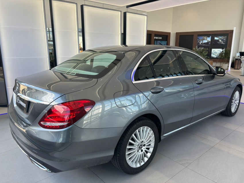 mercedes-benz c 180 1.6 cgi flex avantgarde 9g-tronic gasolina 4p automatico 20183