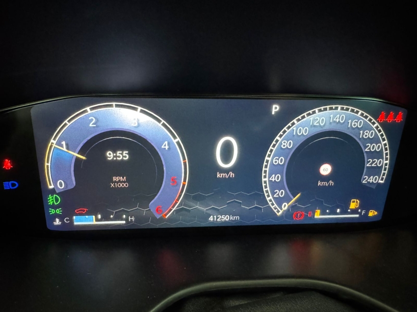 jeep commander 2.0 td380 turbo diesel overland at9 4p automatico 20235