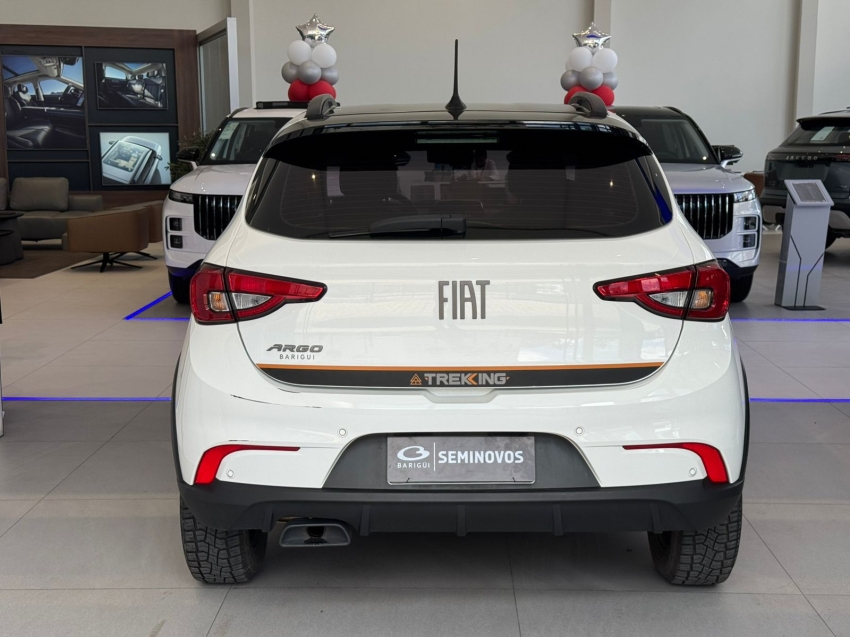 fiat argo 1.3 firefly flex trekking cvt 4p automatico 20234