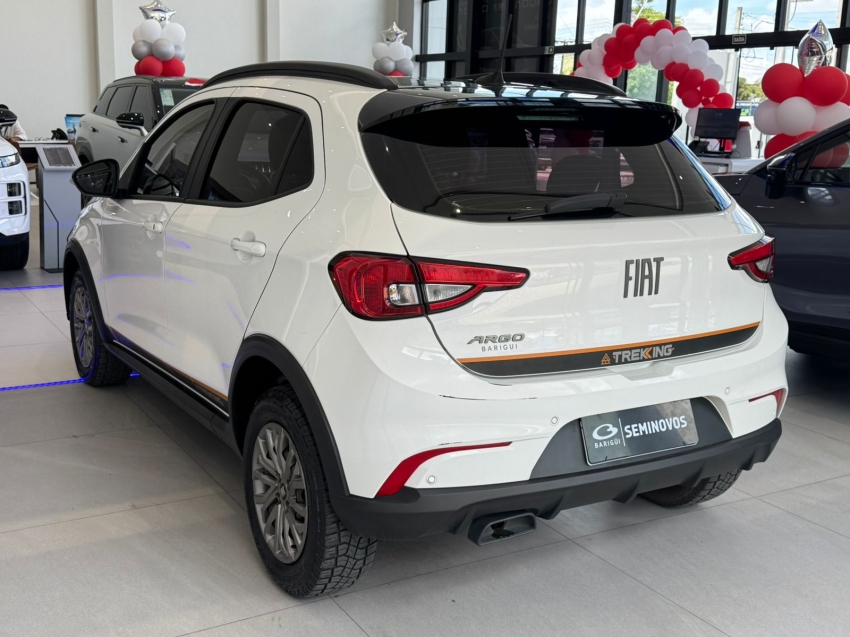 fiat argo 1.3 firefly flex trekking cvt 4p automatico 20233