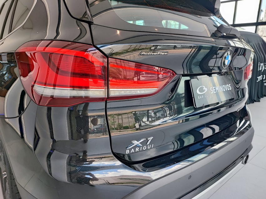 bmw x1 2.0 16v turbo activeflex sdrive20i x-line 4p automatico flex 202010