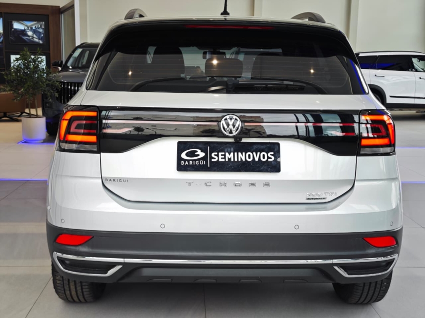 volkswagen t-cross 1.0 200 tsi total flex comfortline automatico 4p 20204