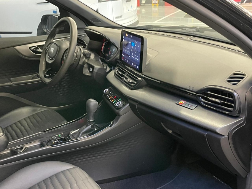 fiat fastback 1.3 turbo 270 flex limited edition at6 4p automatico 202315