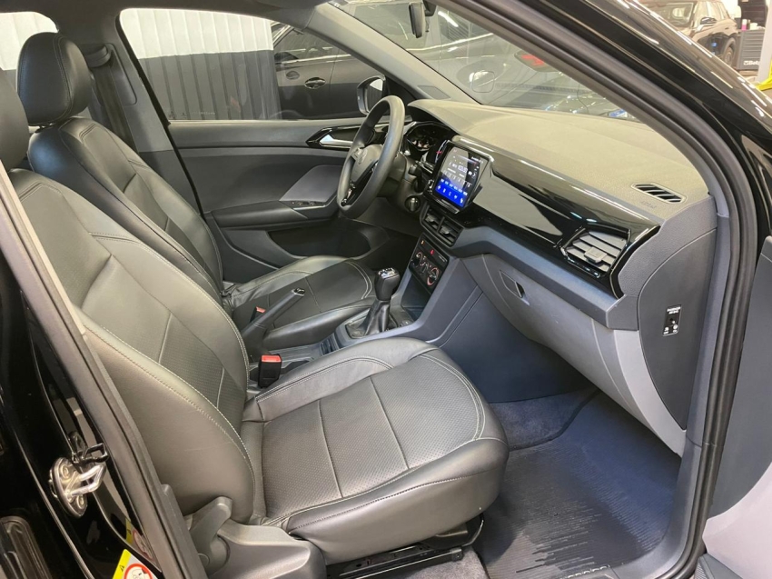volkswagen t-cross 1.0 200 tsi total flex sense automatico 4p 202215