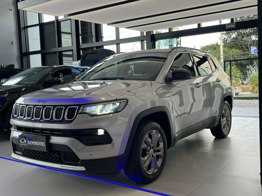 jeep compass 1.3 t270 turbo flex longitude at6 4p automatico 20232