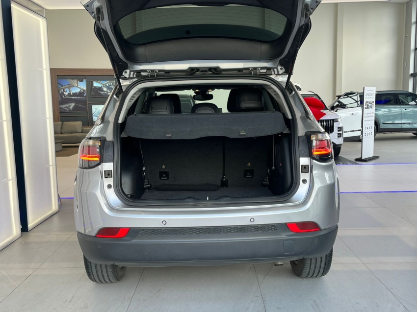 jeep compass 1.3 t270 turbo flex longitude at6 4p automatico 202311