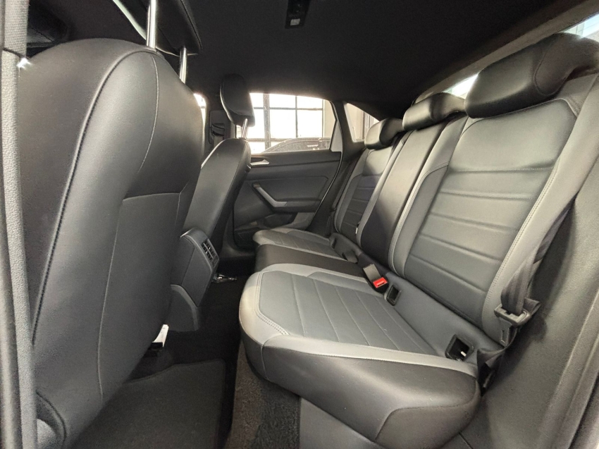 volkswagen nivus 1.0 200 tsi total flex highline automatico 5p 202410