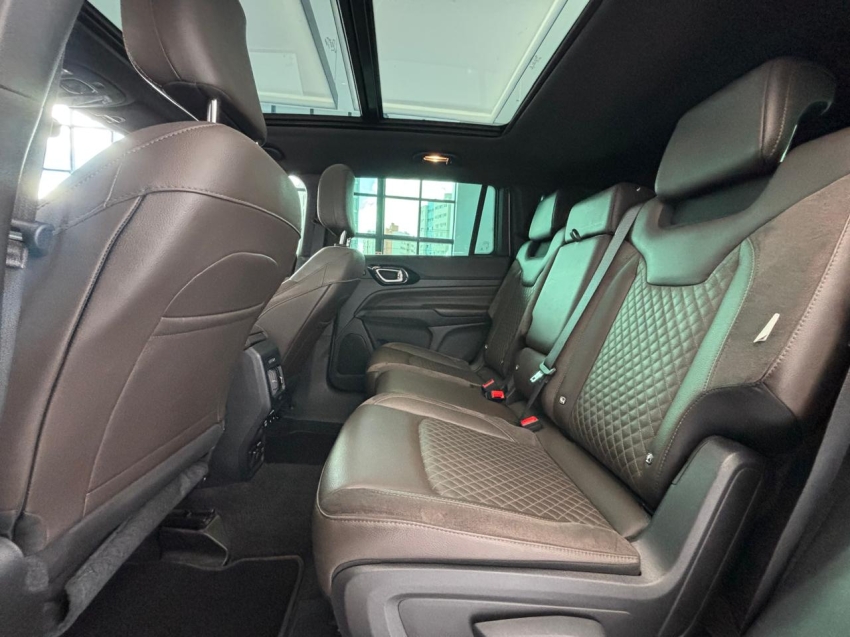 jeep commander 1.3 t270 turbo flex overland at6 5p automatico 202210