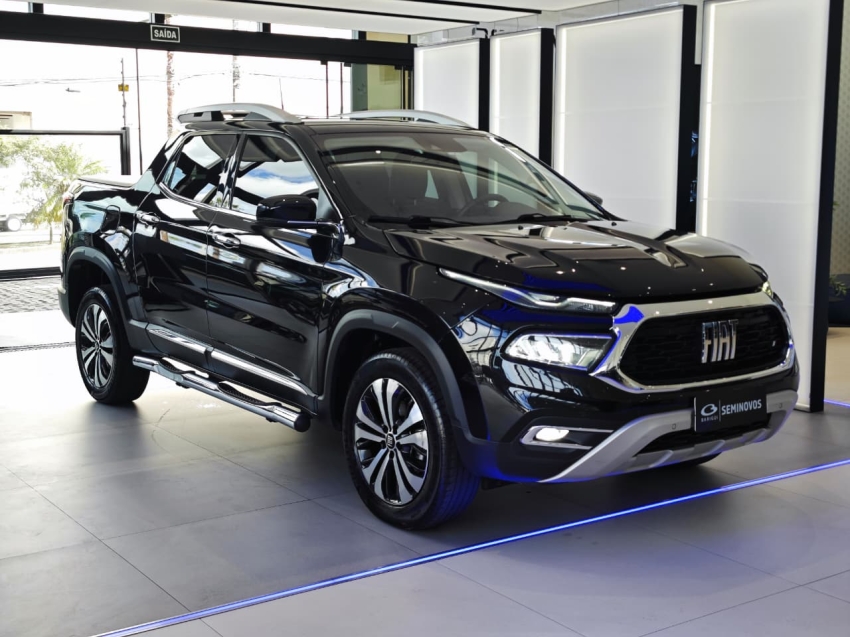 fiat toro 1.3 turbo 270 flex volcano at6 4p automatico 2024