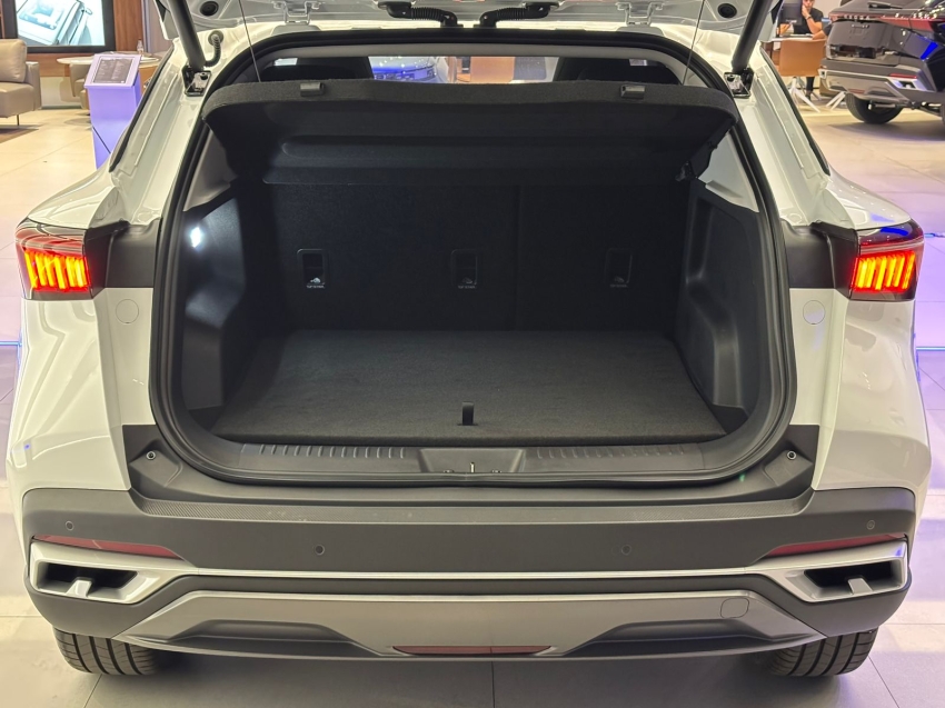 omoda 5 1.5 tgdi phev prestige dht hibrido 4p automatico 202611