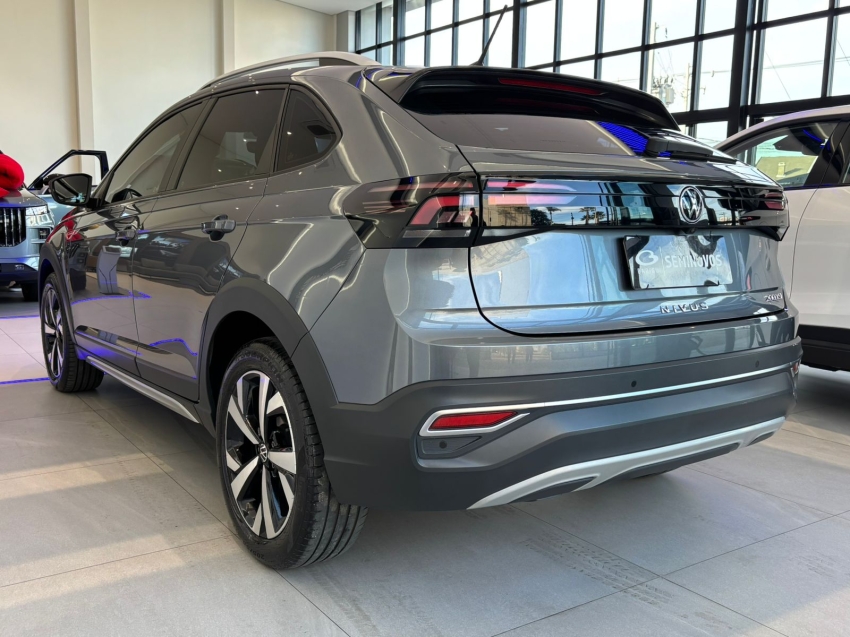 volkswagen nivus 1.0 200 tsi total flex highline automatico 4p 20245