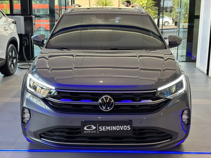 volkswagen nivus 1.0 200 tsi total flex highline automatico 4p 20241