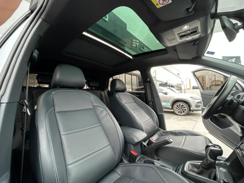volkswagen t-cross 1.4 250 tsi total flex highline automatico 4p 202310