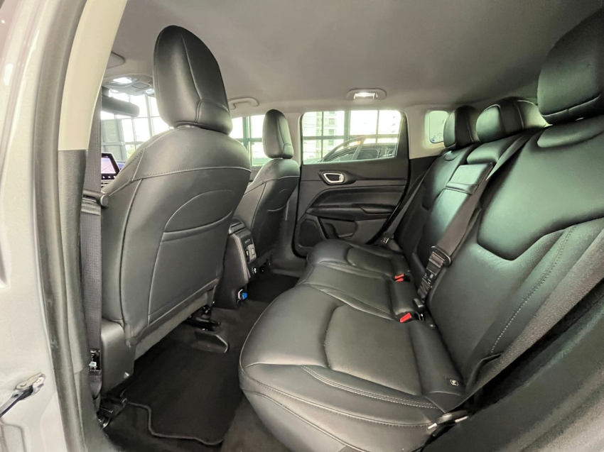 jeep compass 1.3 t270 turbo flex longitude at6 4p automatico 20229