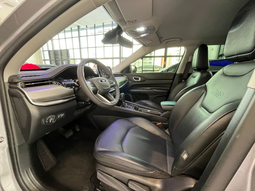 jeep compass 1.3 t270 turbo flex longitude at6 4p automatico 20226