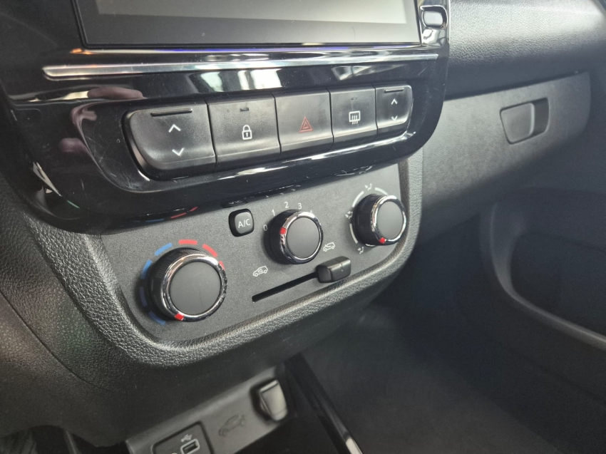 renault kwid 1.0 12v sce flex intense manual 4p 20249