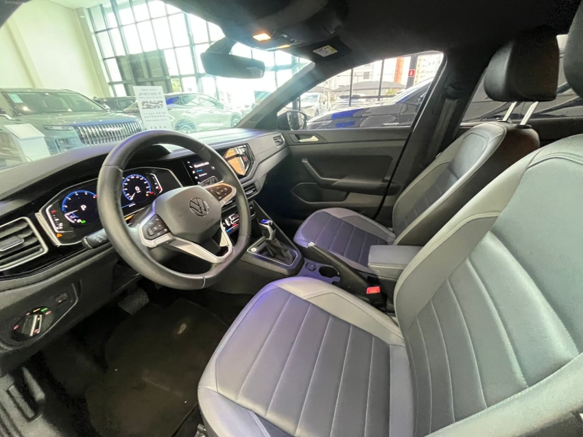 volkswagen nivus 1.0 200 tsi total flex highline automatico 4p 202410