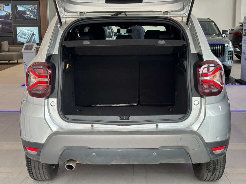renault duster 1.3 tce flex iconic plus x-tronic 4p automatico 202510