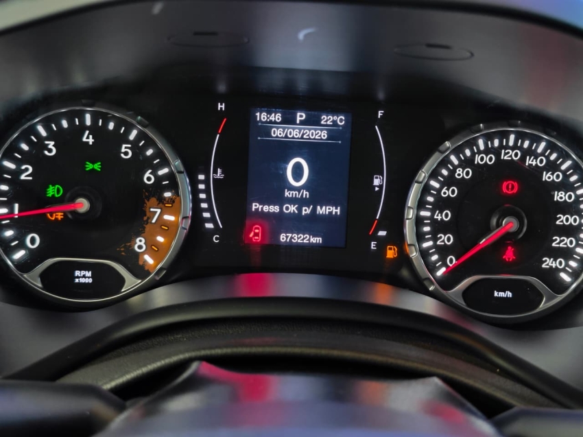 jeep renegade 1.8 16v flex longitude 4p automatico 20216