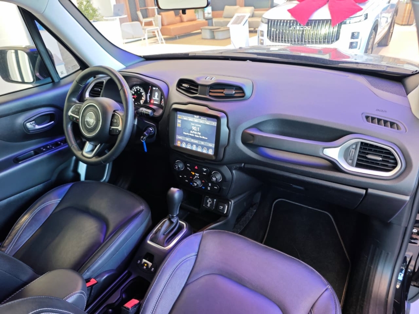 jeep renegade 1.8 16v flex longitude 4p automatico 20218