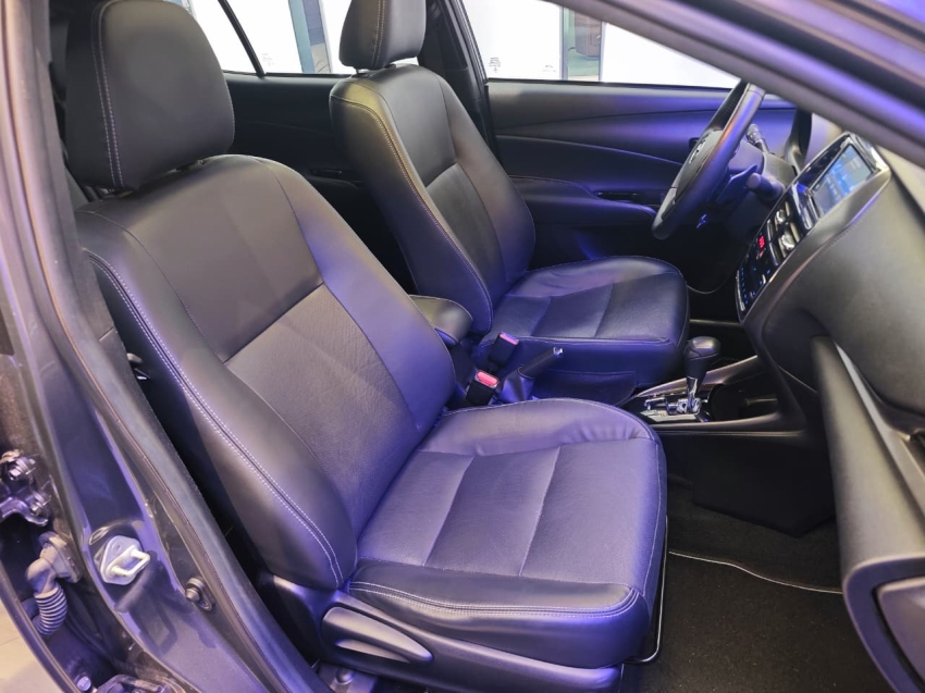 toyota yaris 1.5 16v flex xls connect multidrive 4p automatico 202213
