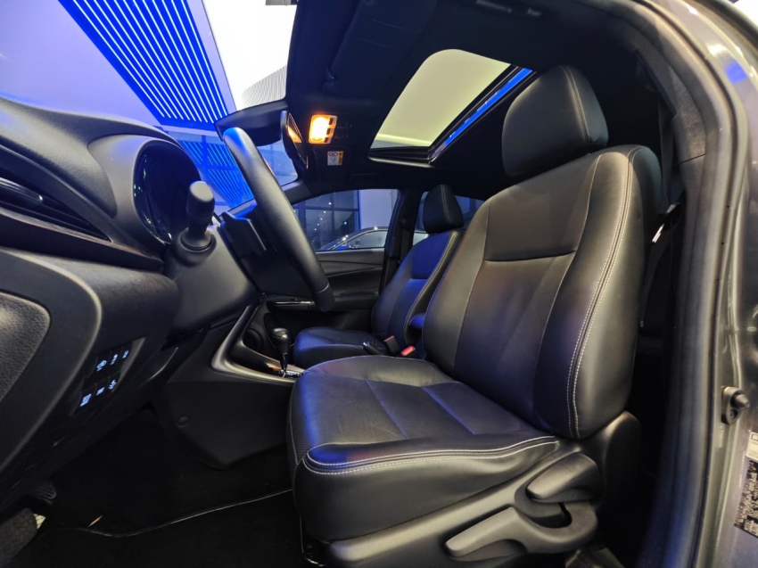 toyota yaris 1.5 16v flex xls connect multidrive 4p automatico 202211