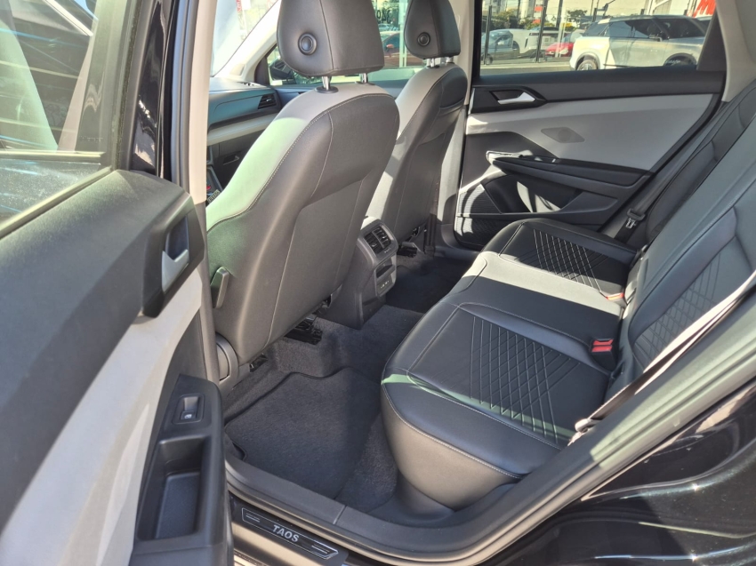 volkswagen taos 1.4 250 tsi total flex comfortline automatico 4p 202310