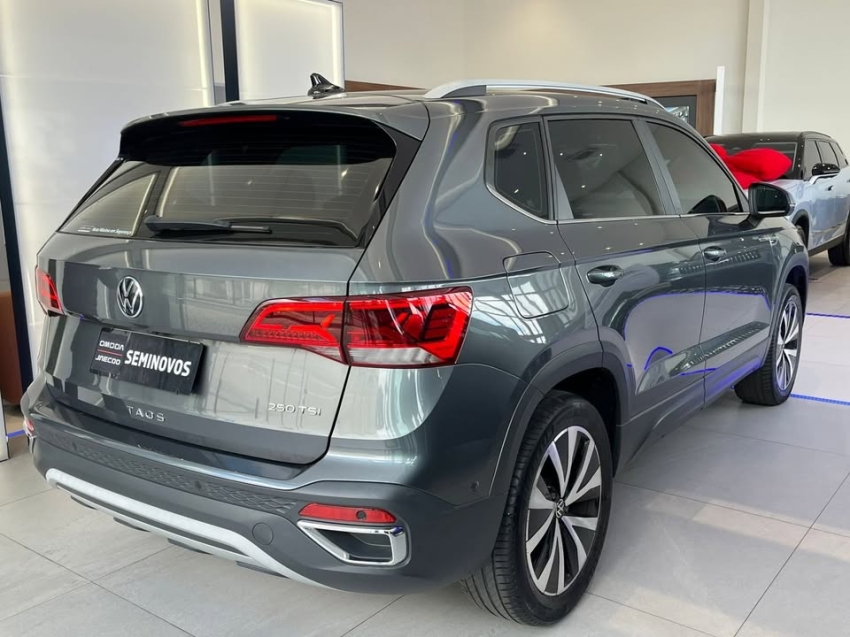 volkswagen taos 1.4 250 tsi total flex highline automatico 4p 20233
